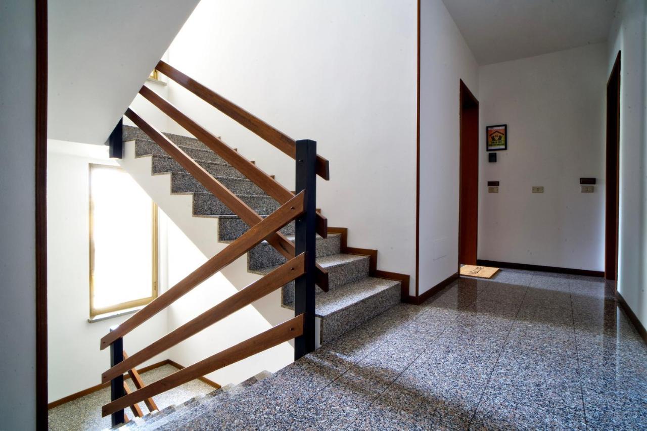 Casa Zoe Apartment Free Parking,Self Check In & Free Wi Fi 帕爾馬 外观 照片