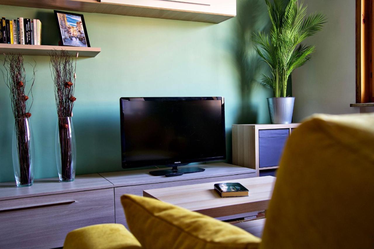 Casa Zoe Apartment Free Parking,Self Check In & Free Wi Fi 帕爾馬 外观 照片